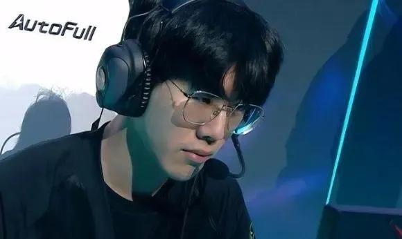 近期表现做 近期表现做